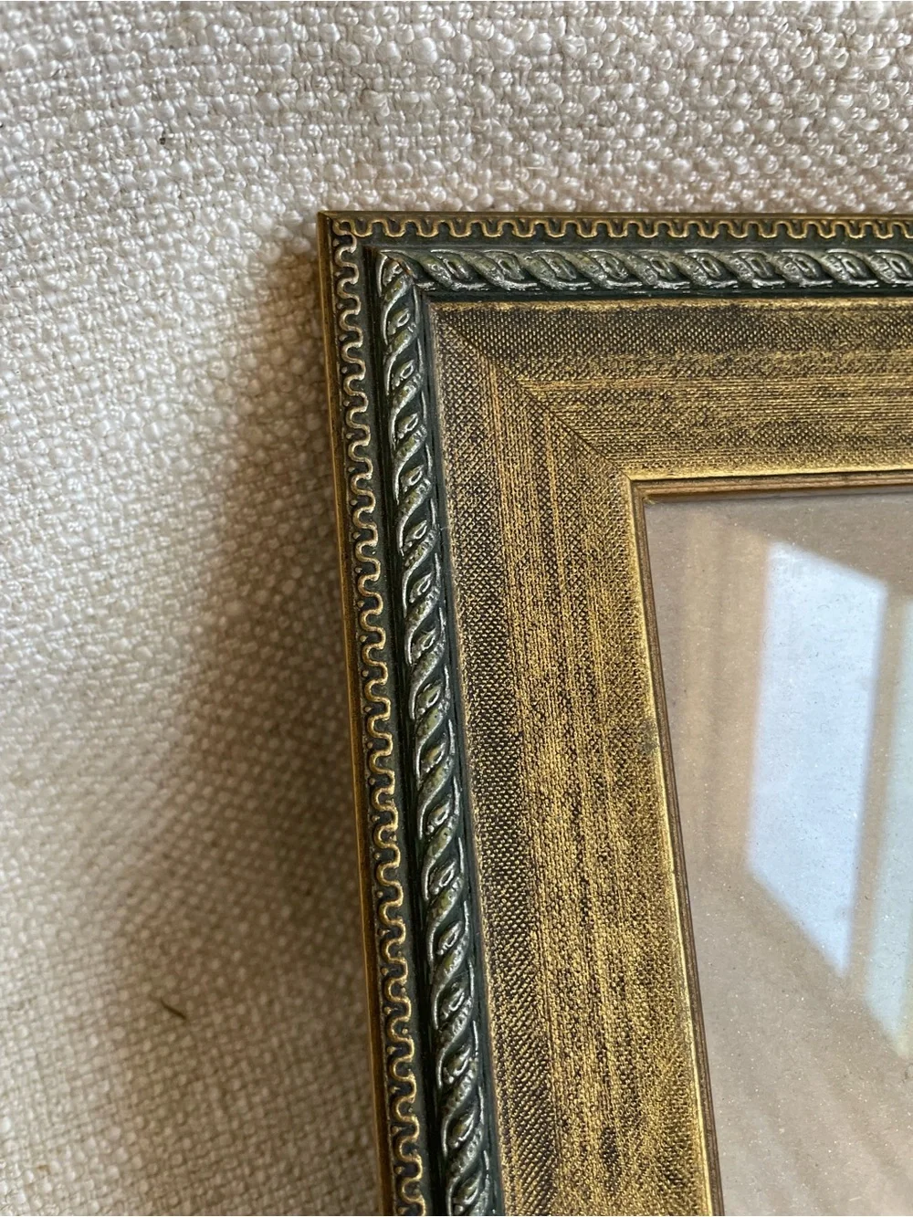Vintage 90s Classic Ornate Gold Tone Decorative Picture Frame Fits 8x10